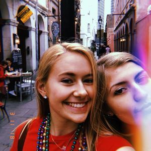 Meet your Posher, Camille